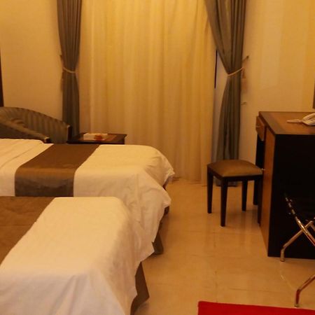 Diyaralmashaer Al-Hadiyah Hotel La La Mecca Camera foto