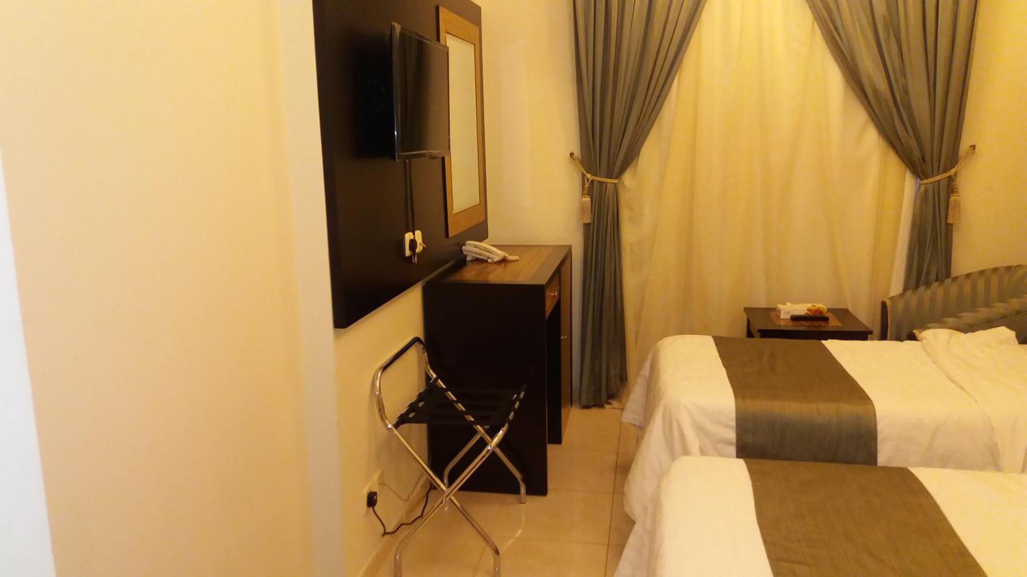 Diyaralmashaer Al-Hadiyah Hotel La La Mecca Camera foto