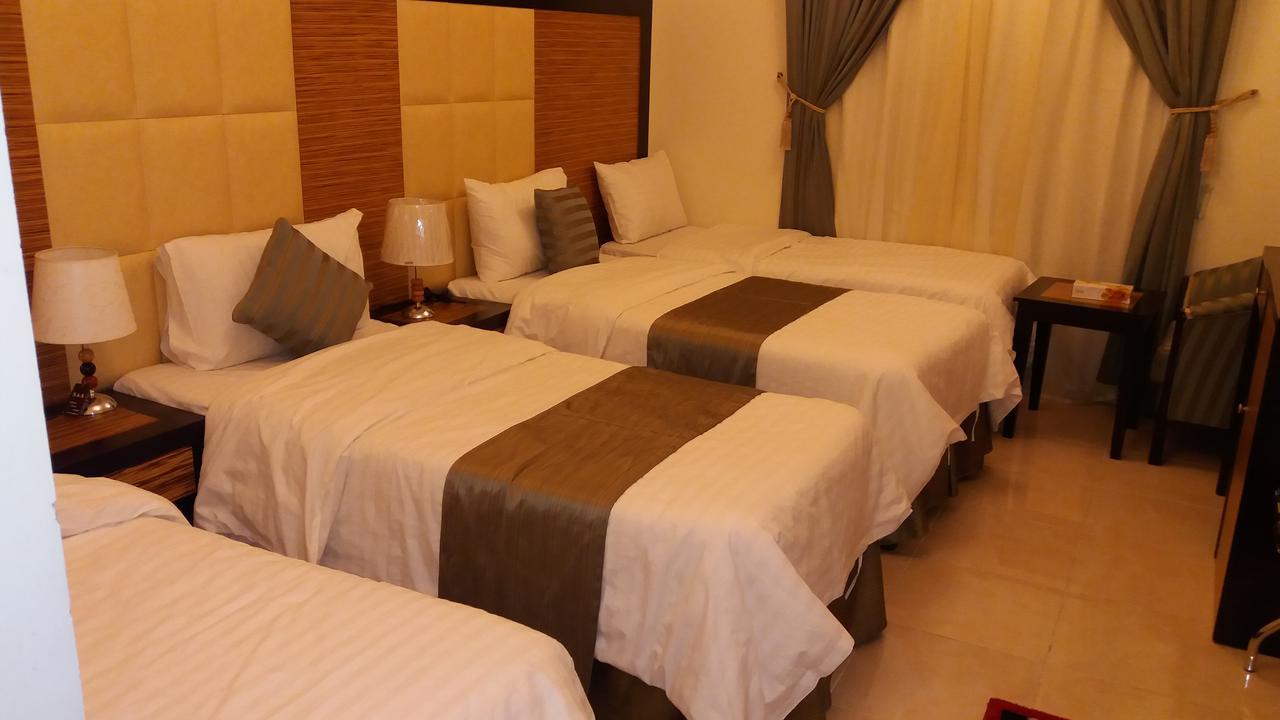 Diyaralmashaer Al-Hadiyah Hotel La La Mecca Camera foto