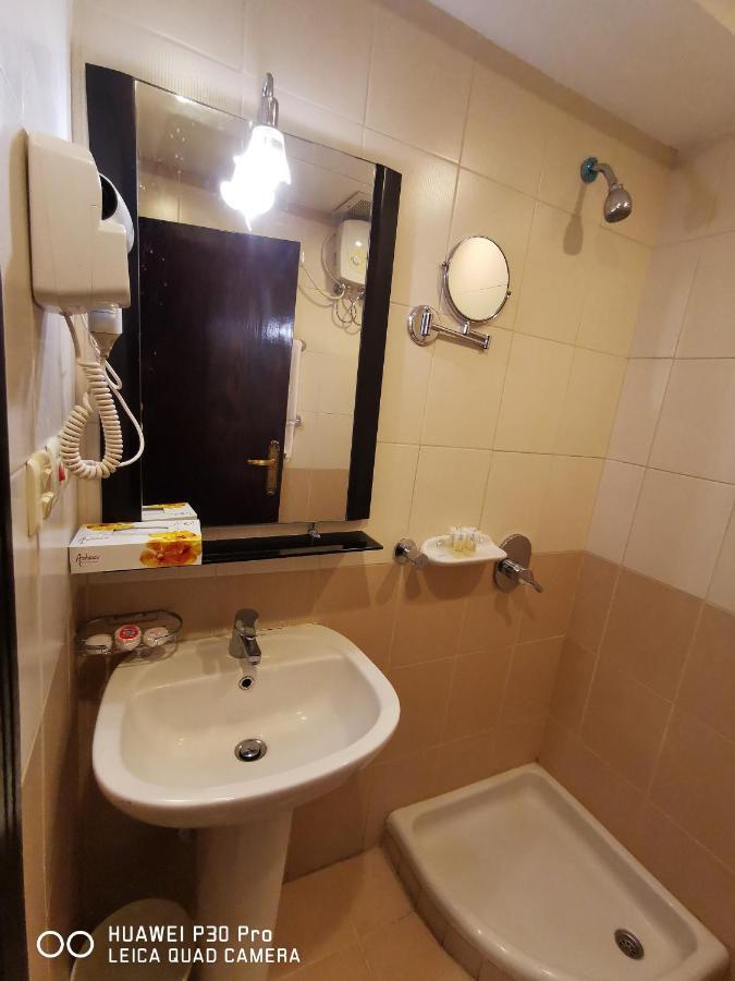 Diyaralmashaer Al-Hadiyah Hotel La La Mecca Esterno foto